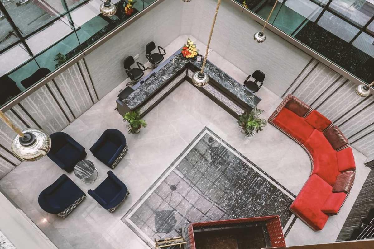 Hotel The Kalyaniz グワーハーティー エクステリア 写真