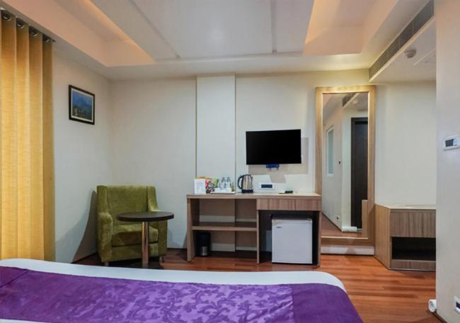 Hotel The Kalyaniz グワーハーティー エクステリア 写真